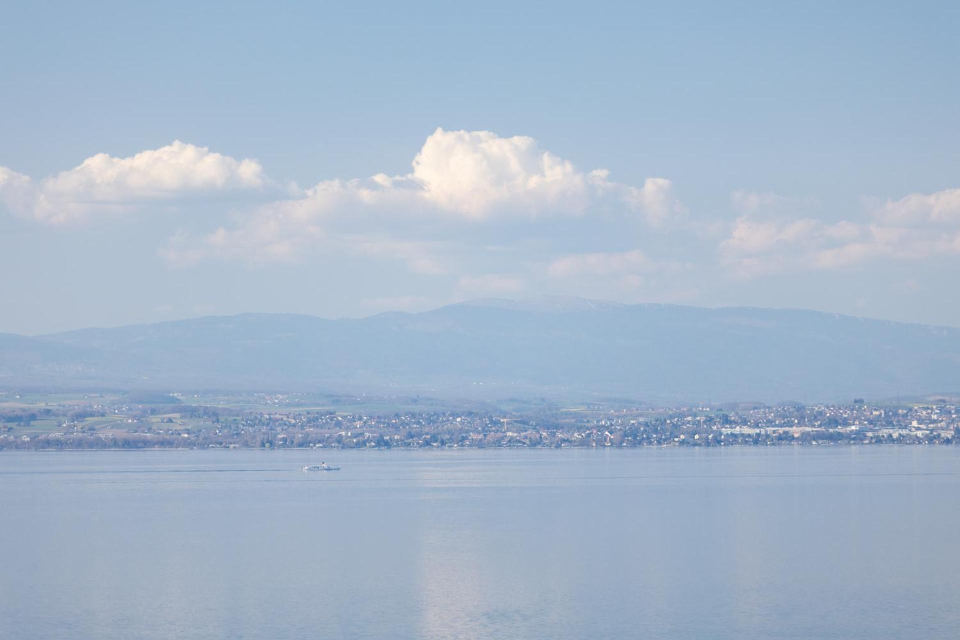 Ethic étapes Côté Lac Evian Extérieur photo